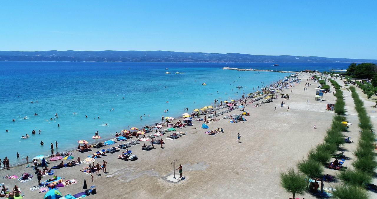 Apartment Omis Holiday Bagian luar foto